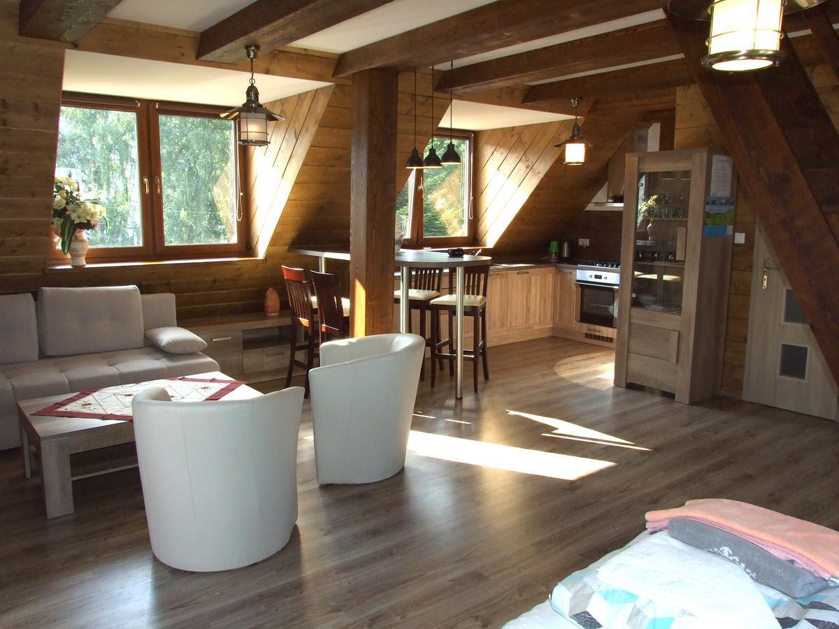 Villa Harmonia ตาตรันสกา ลอมนีจา ภายนอก รูปภาพ